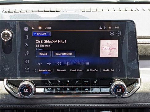 New 2024 Chevrolet Colorado LT w/ LT Convenience Package III image 13