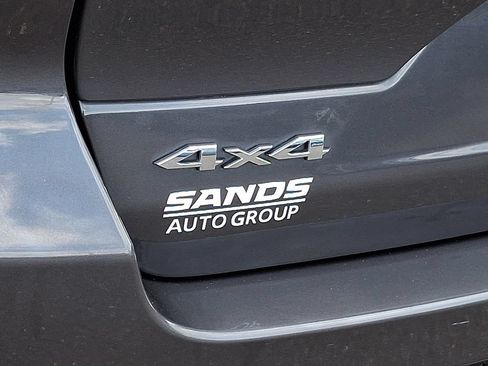 Used 2023 Jeep Grand Cherokee Overland AWD/4WD image 38