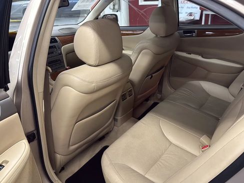 Used 2006 Lexus ES 330 image 8