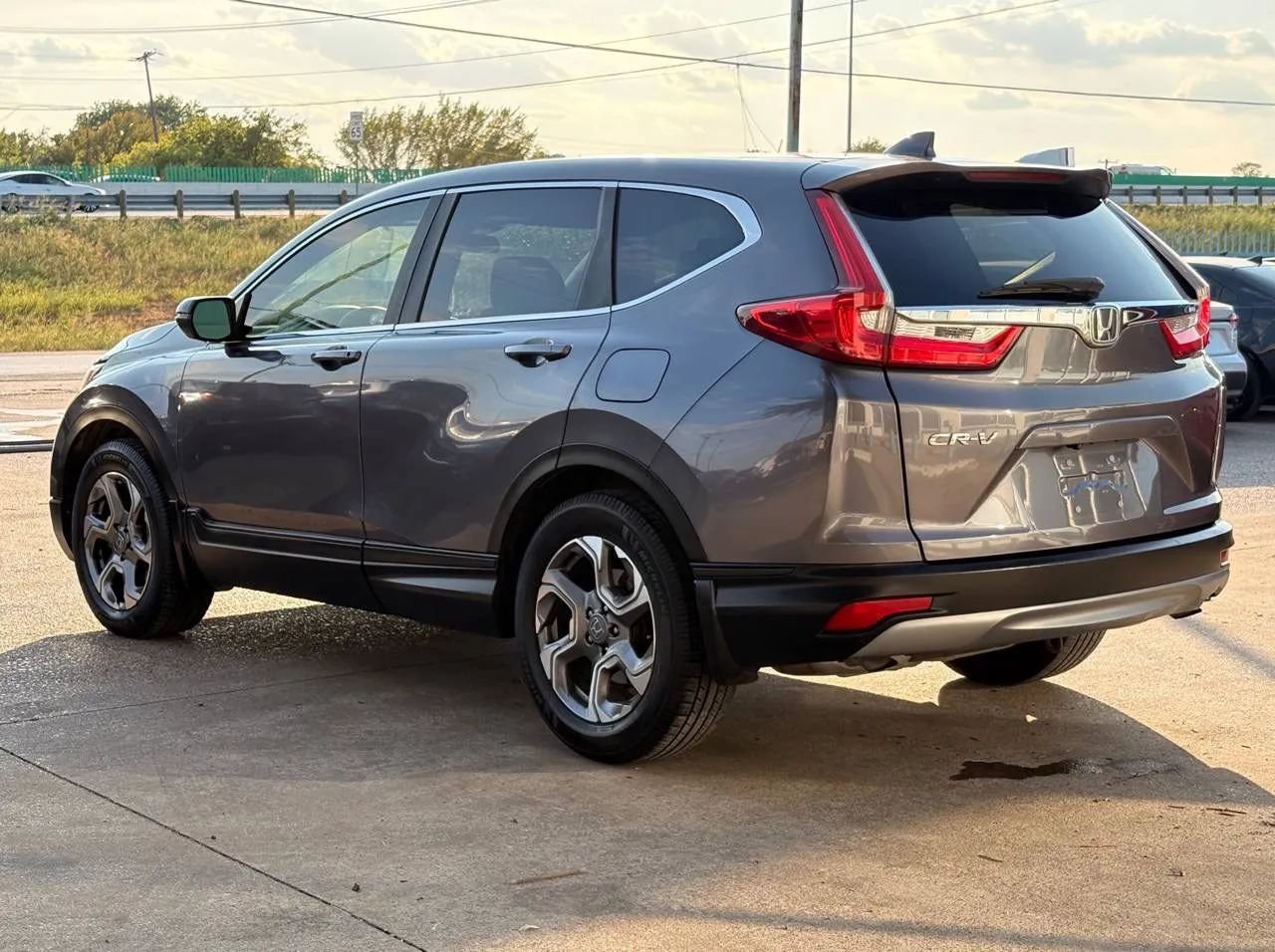 Used 2019 Honda CR-V EX image 5