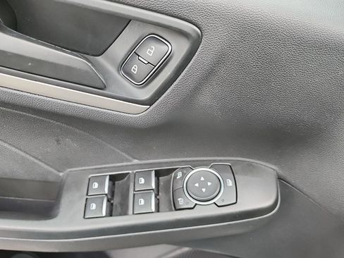 Used 2022 Ford Escape SE w/ Convenience Package image 10