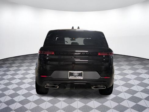 New 2026 Land Rover Range Rover Sport SE AWD/4WD image 4