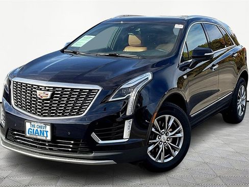 Used 2021 Cadillac XT5 Premium Luxury image 1