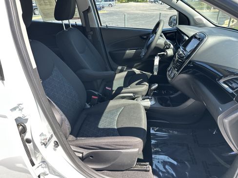 Used 2022 Chevrolet Spark LT FWD image 33
