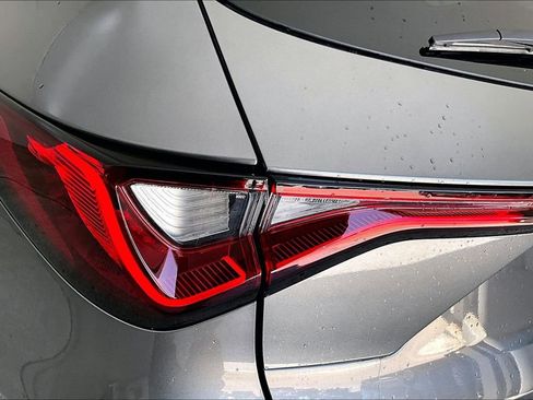 Certified 2026 Acura MDX FWD w/ Technology Package image 39
