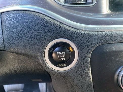 Used 2015 Dodge Charger SE w/ Popular Equipment Group image 24