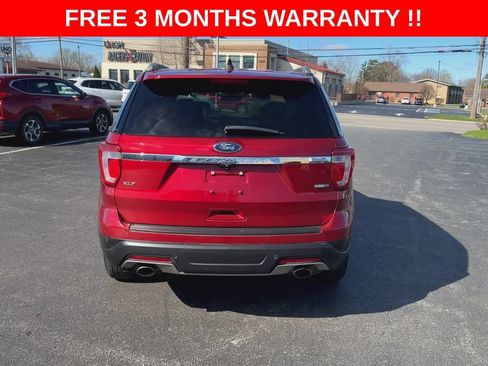 Used 2018 Ford Explorer XLT AWD/4WD image 9