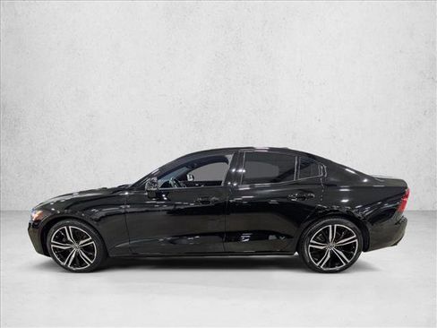 Used 2020 Volvo S60 T5 R-Design FWD image 9