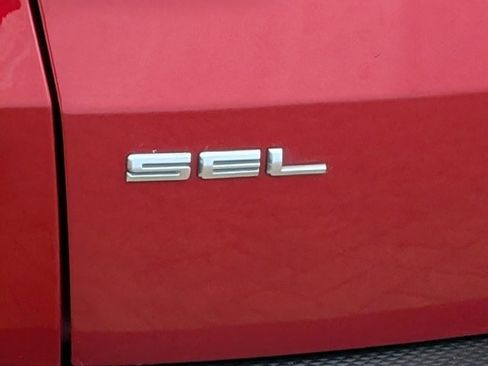 Certified 2020 Ford Escape SEL image 10