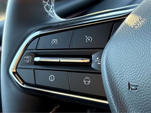 New 2026 Chevrolet Traverse Z71 w/ Enhanced Driving Package image 15