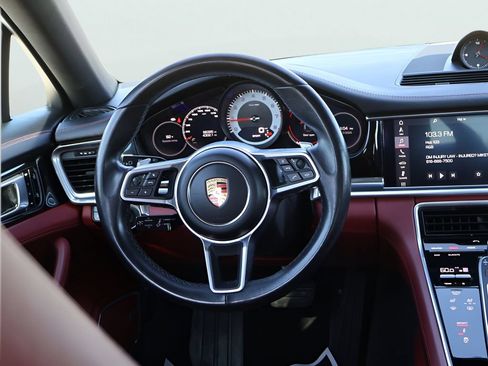 Used 2020 Porsche Panamera 4 AWD/4WD image 20