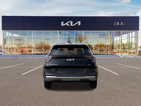 New 2026 Kia Sportage EX image 5
