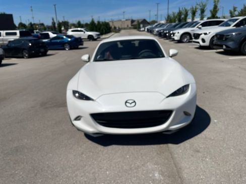 Used 2020 MAZDA MX-5 Miata RF Grand Touring RWD image 2