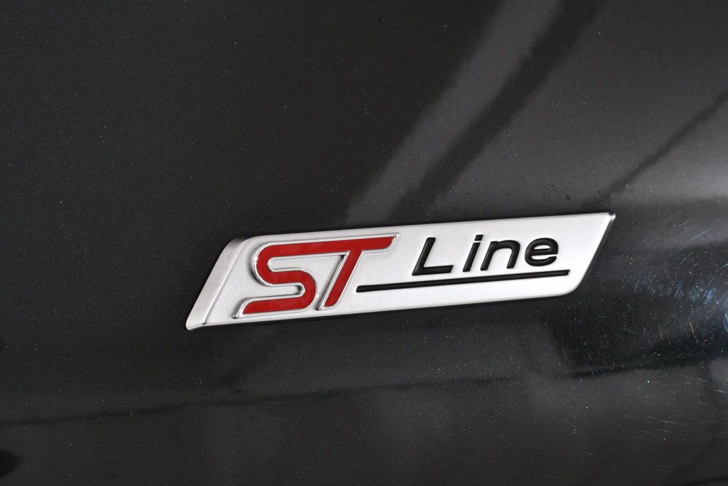 Used 2023 Ford Explorer ST-Line w/ Class IV Trailer Tow Package AWD/4WD image 24