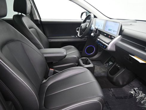 Used 2024 Hyundai Ioniq 5 Limited image 11