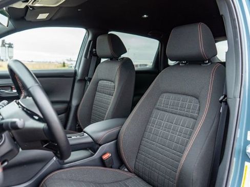 Used 2025 Honda HR-V Sport image 14