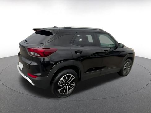 Used 2025 Chevrolet TrailBlazer LT image 15