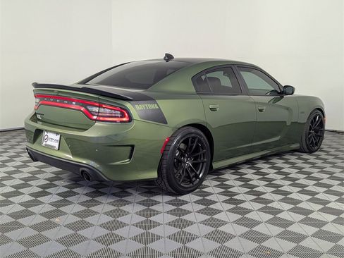 Used 2022 Dodge Charger Scat Pack w/ Daytona Edition Group image 5