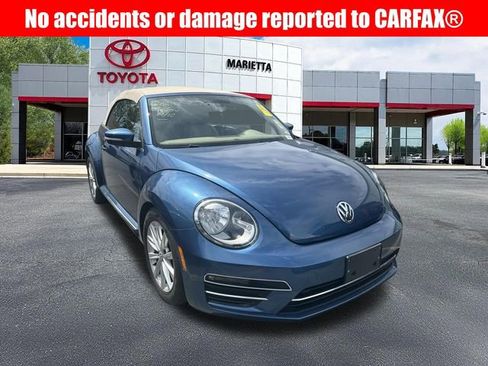 Used 2018 Volkswagen Beetle 2.0T SE FWD image 2