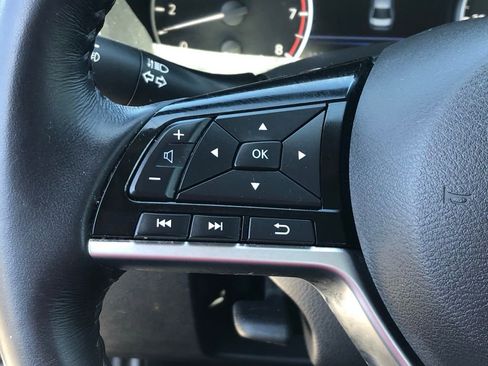 Used 2019 Nissan Altima 2.5 SV AWD/4WD image 14