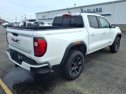 Used 2025 GMC Canyon Elevation image 5