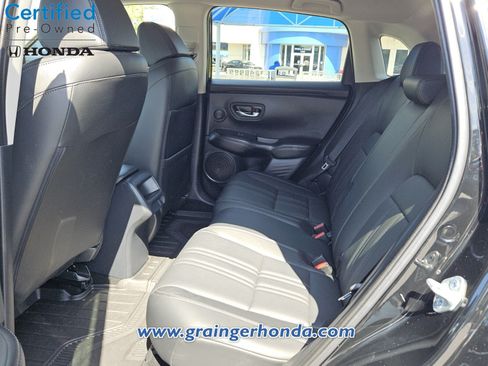 Certified 2025 Honda HR-V EX-L image 11
