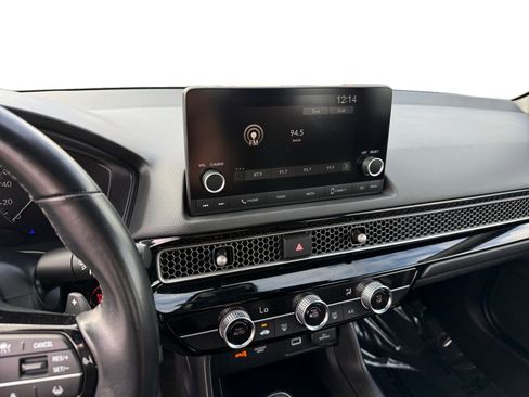 Used 2023 Honda Civic Sport image 12