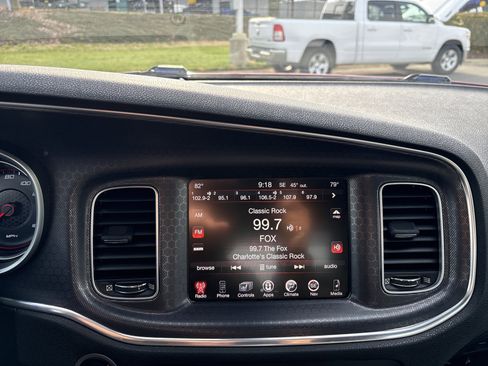 Used 2016 Dodge Charger R/T w/ Navigation & Travel Group image 27