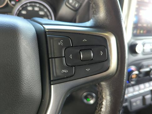 Used 2021 Chevrolet Silverado 1500 LT Trail Boss w/ Convenience Package II AWD/4WD image 13