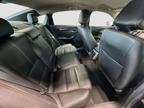 Used 2016 Chevrolet Impala LT w/ Leather Package FWD image 27