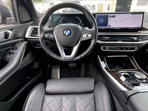 Used 2025 BMW X5 xDrive40i image 5