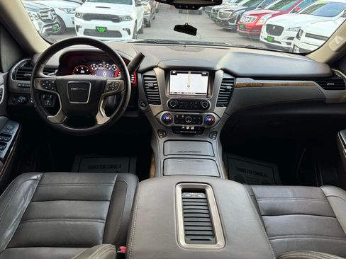Used 2016 GMC Yukon Denali w/ Open Road Package image 23