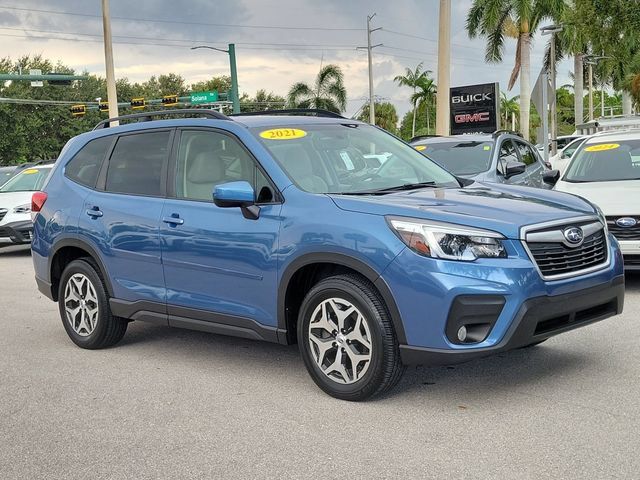 Used 2021 Subaru Forester Premium AWD/4WD image 5