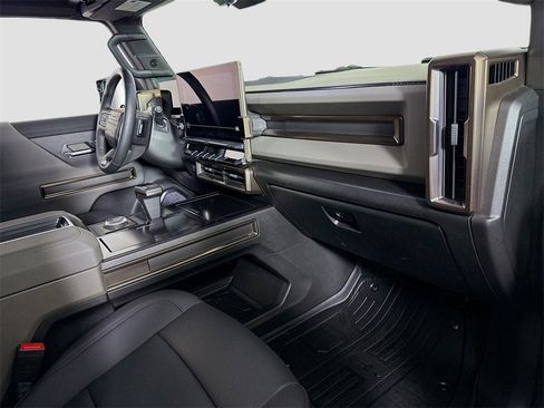 Used 2024 GMC Hummer EV 3X image 23