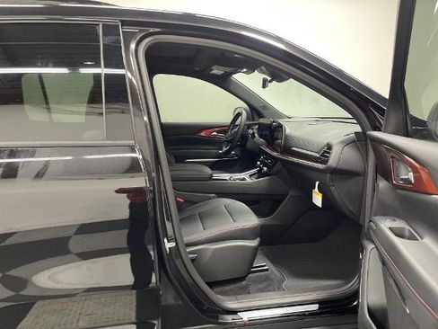 New 2026 Chevrolet Traverse Z71 w/ Enhanced Driving Package image 19