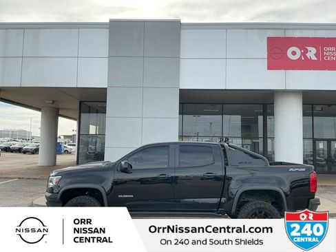 Used 2018 Chevrolet Colorado ZR2 w/ ZR2 Midnight Special Edition image 8