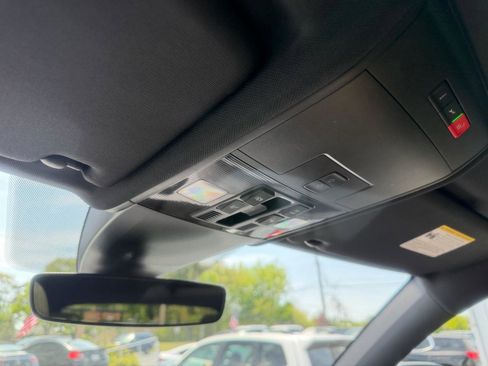 Used 2020 Volkswagen Atlas Cross Sport SEL AWD/4WD image 14