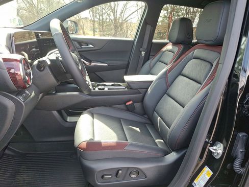 New 2026 Chevrolet Equinox RS w/ Convenience Package III FWD image 14