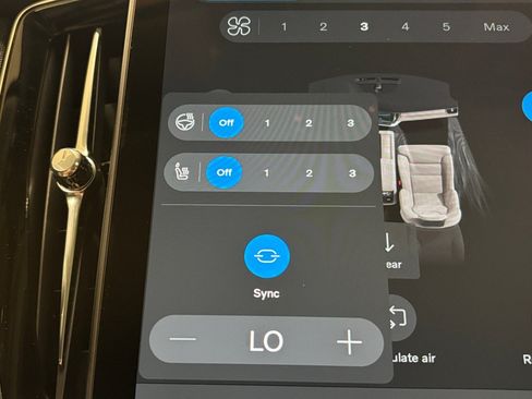 New 2026 Volvo XC90 B5 Core AWD/4WD image 29