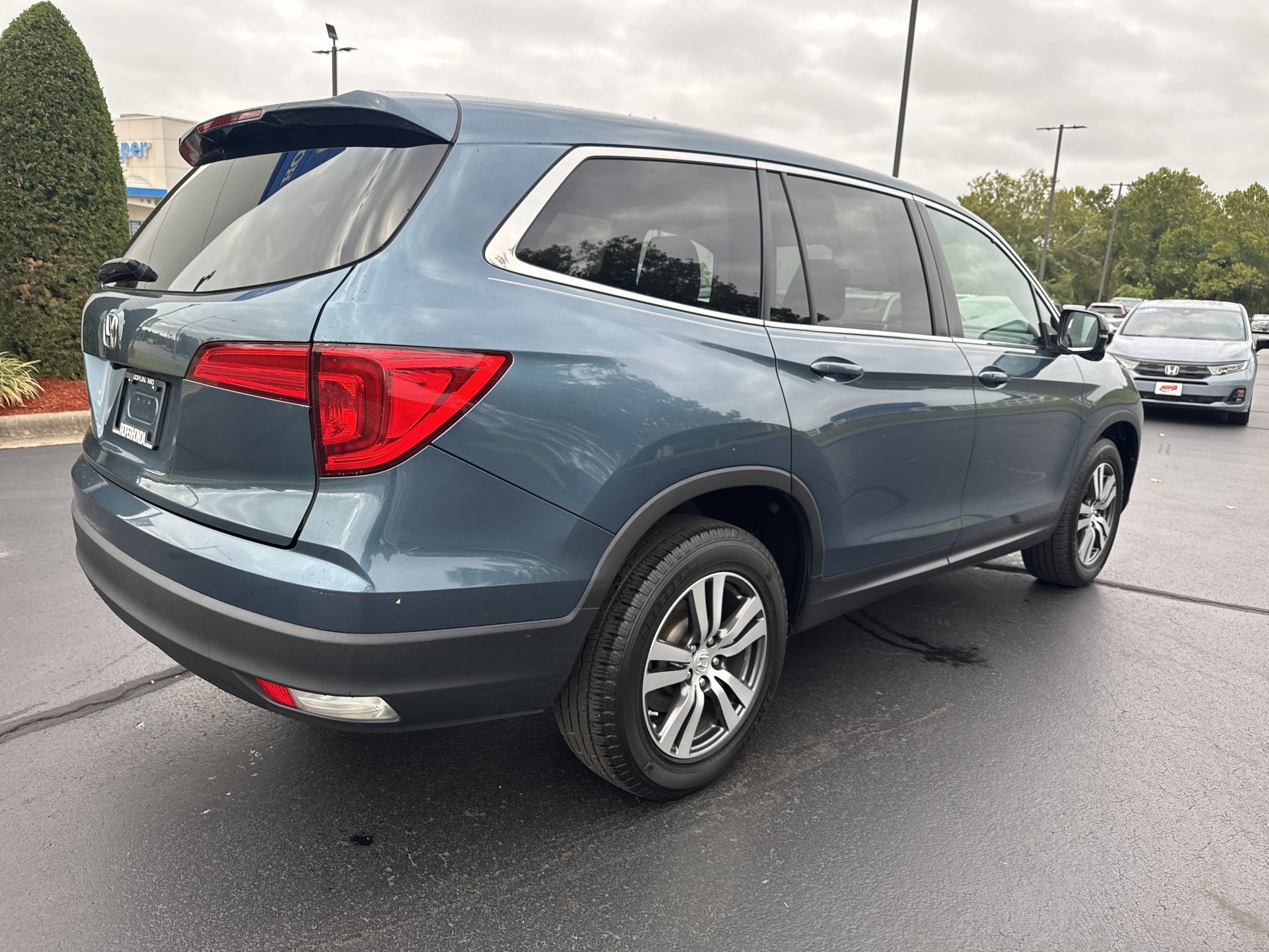 Used 2016 Honda Pilot EX-L image 12