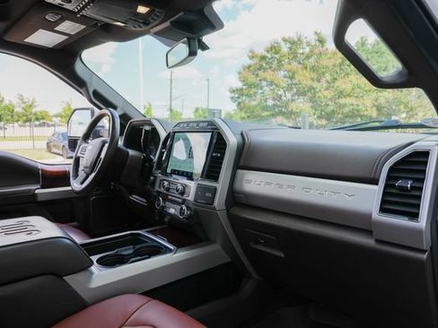 Used 2022 Ford F250 King Ranch w/ King Ranch Ultimate Package AWD/4WD image 37