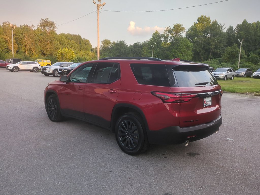 Used 2023 Chevrolet Traverse RS AWD/4WD image 49
