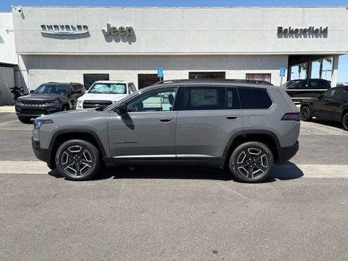 New 2026 Jeep Cherokee Laredo AWD/4WD image 4
