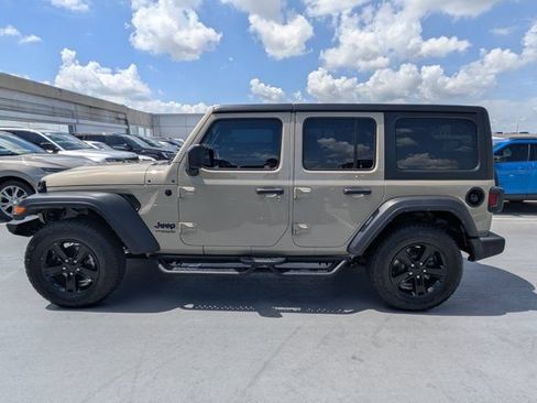 Used 2022 Jeep Wrangler Unlimited Sport AWD/4WD image 6