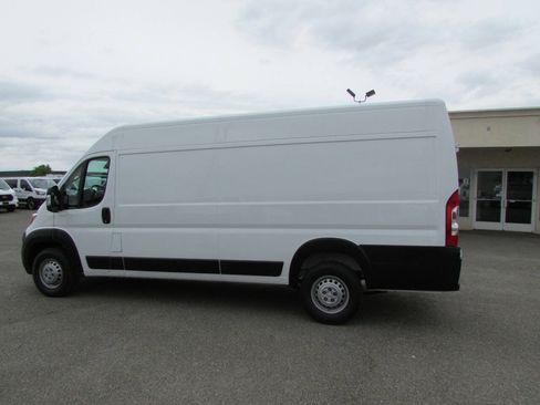 Used 2025 RAM ProMaster 3500 w/ Convenience Group FWD image 10