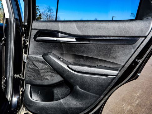 Used 2022 Kia Seltos LX image 39