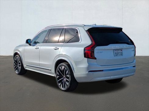 Used 2025 Volvo XC90 B6 Plus w/ Protection Package Premier image 3