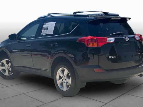 Used 2013 Toyota RAV4 XLE FWD image 11