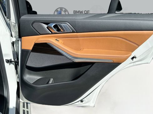 Certified 2023 BMW X5 xDrive45e w/ Parking Assistance Package image 33