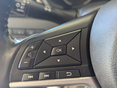 Used 2020 Nissan Sentra SV w/ Electronics Package image 17